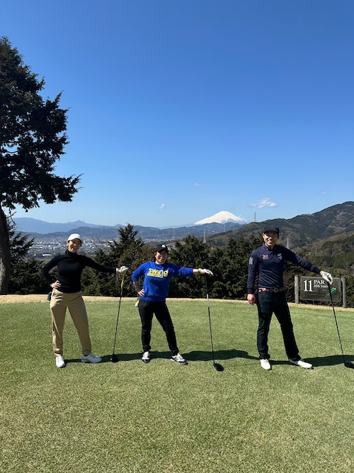 ティーグランドでの集合写真